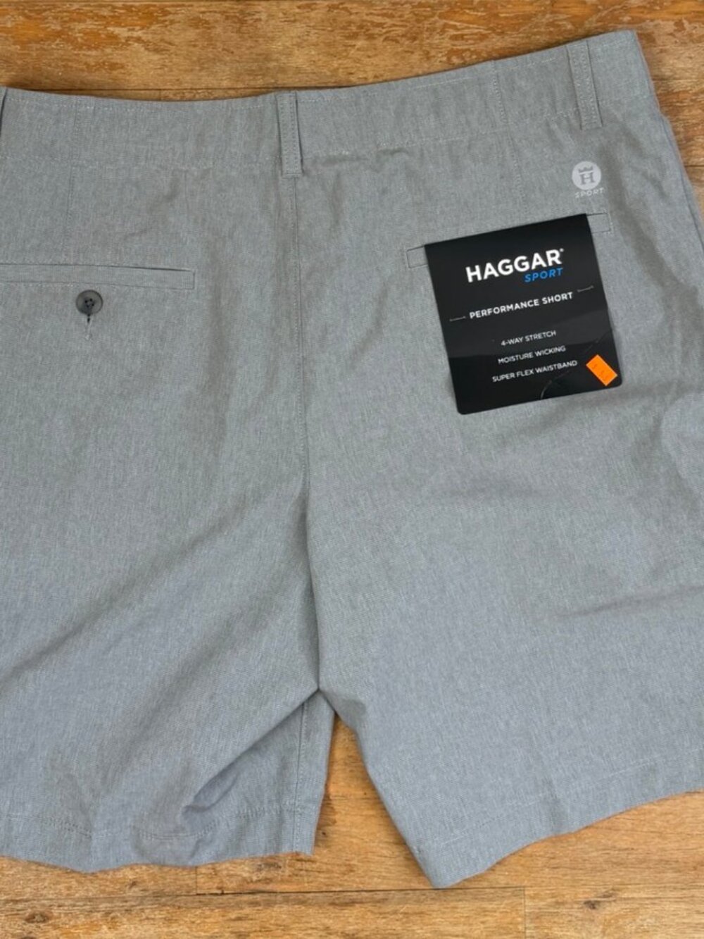 Haggar Sport Shorts Size 34 Waist NWT Gray Performance Action 4 Way Stretch Bra - Picture 2 of 4